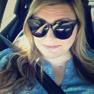 Meet your Posher, Heidi